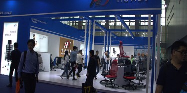 如何確保展覽展示設(shè)計搭建時間內(nèi)效率完成？